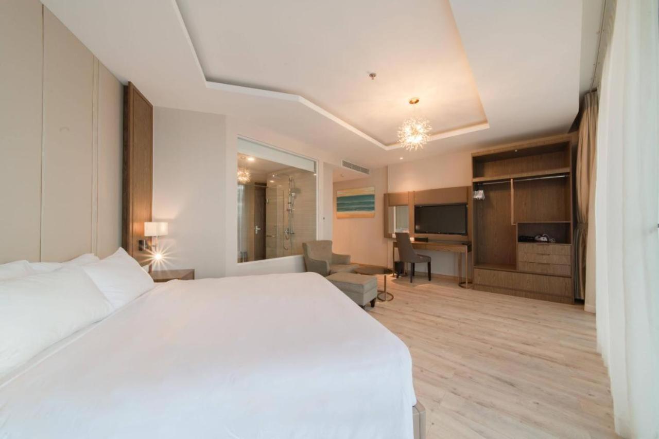 Panorama Sky Blue Nha Trang Aparthotel Exteriör bild