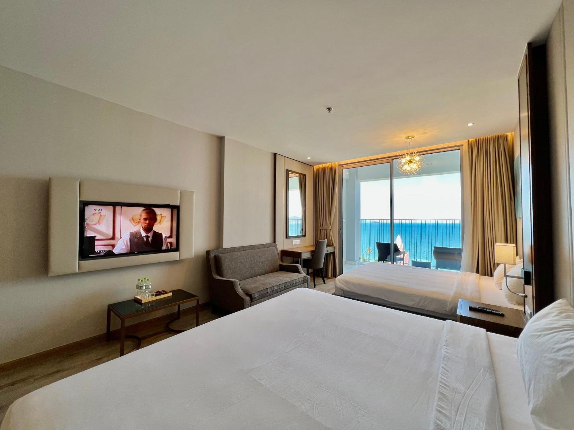 Panorama Sky Blue Nha Trang Aparthotel Exteriör bild